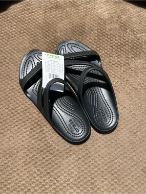 CROCS Black Kadie II Slide Sandals with Toe Loop
